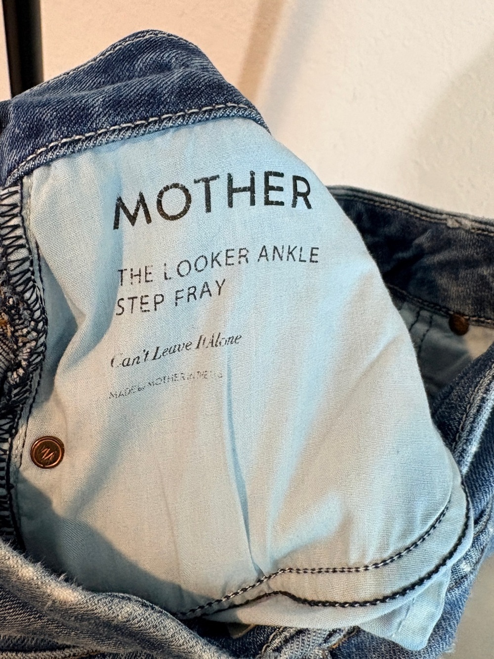 MOTHER The Looker Ankle Step Fray Jeans - Light Blue Wash
